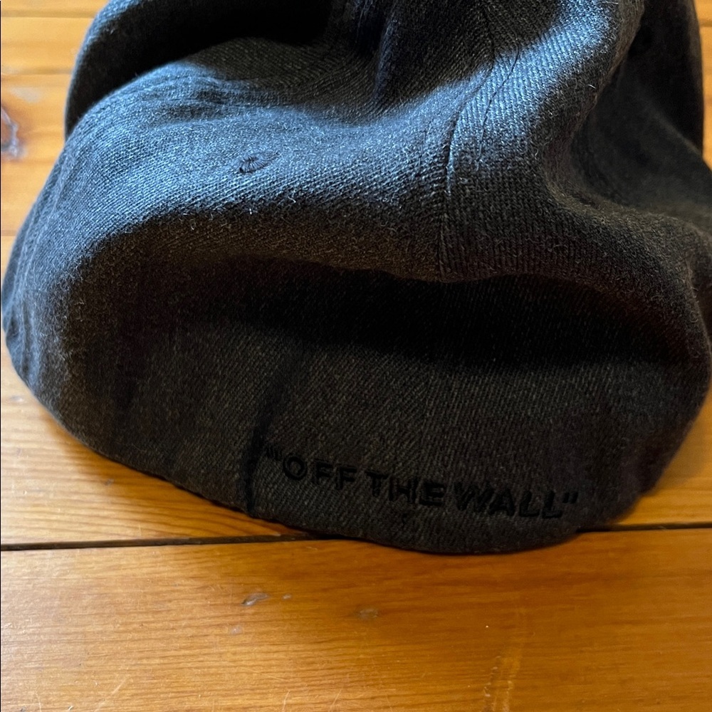 VANS Splitz Flexfit Hat Wool Off The Wall Charcoal Gray Embroidered Men’s EUC - Picture 5 of 7
